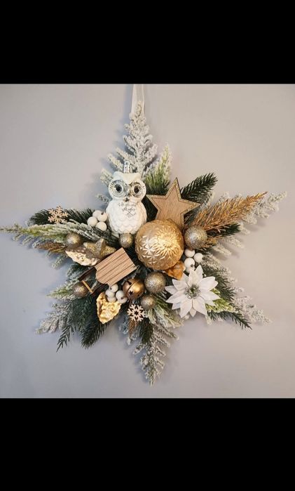 Dekoracyjna gwiazda świąteczna wisząca