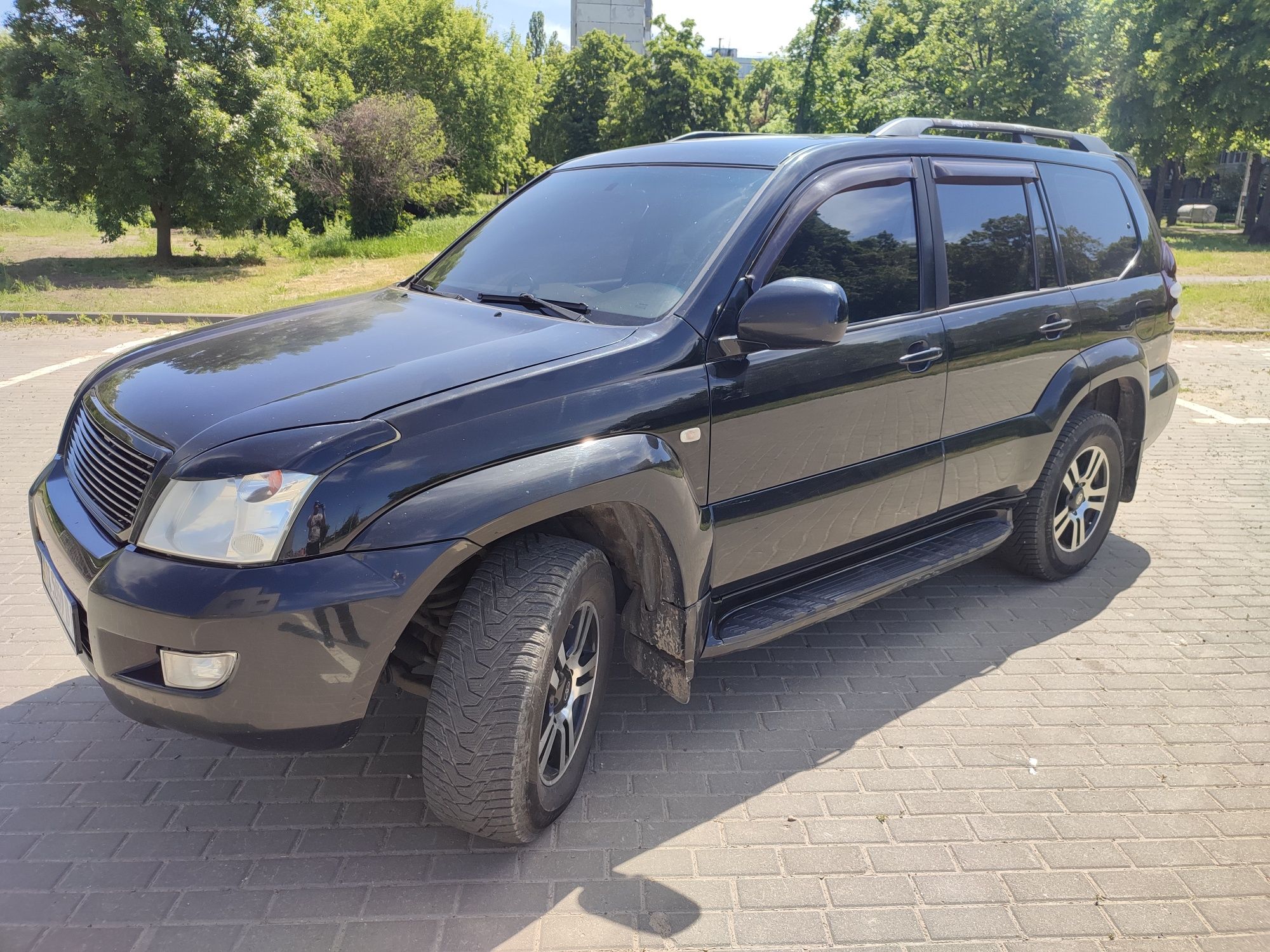 Продам  Toyota Prado 2005г.