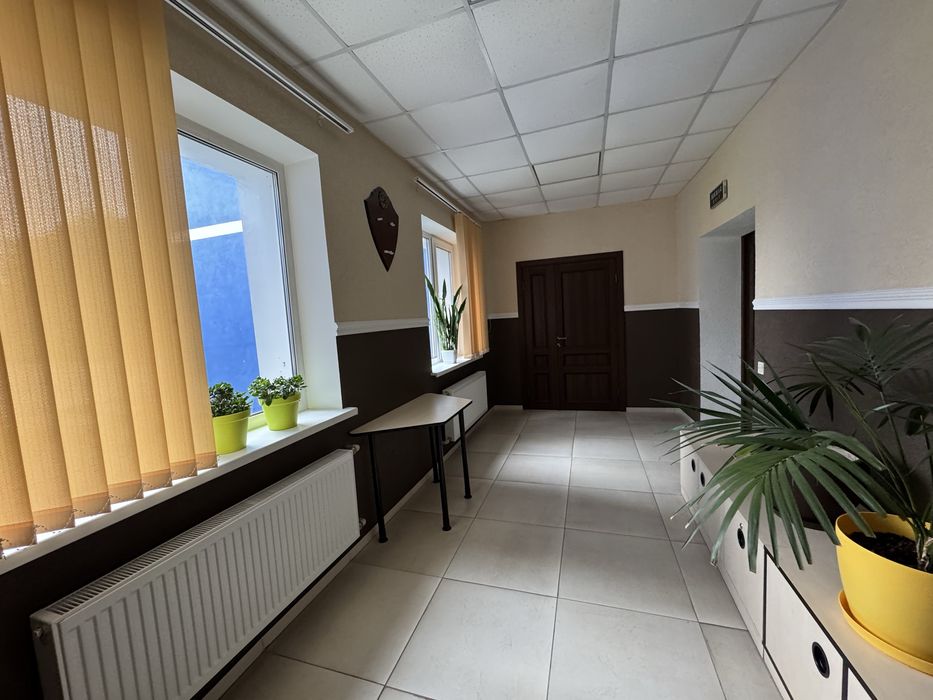 Здам сухий склад 100 м2 з рампою