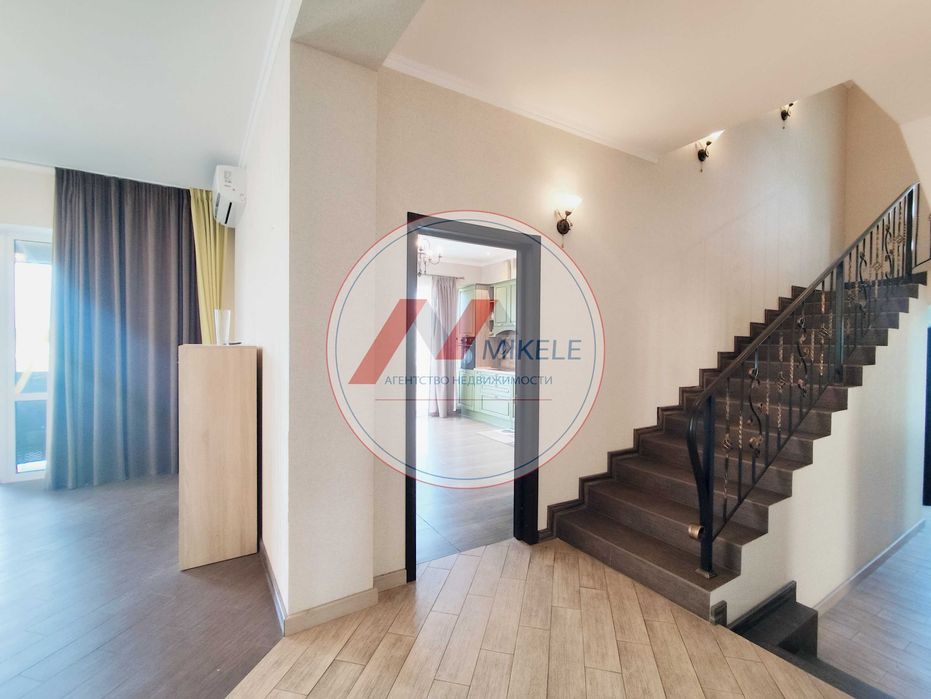 Без % Будинок з ремонтом 255 м2 18 сот Рожни Броварський р-н