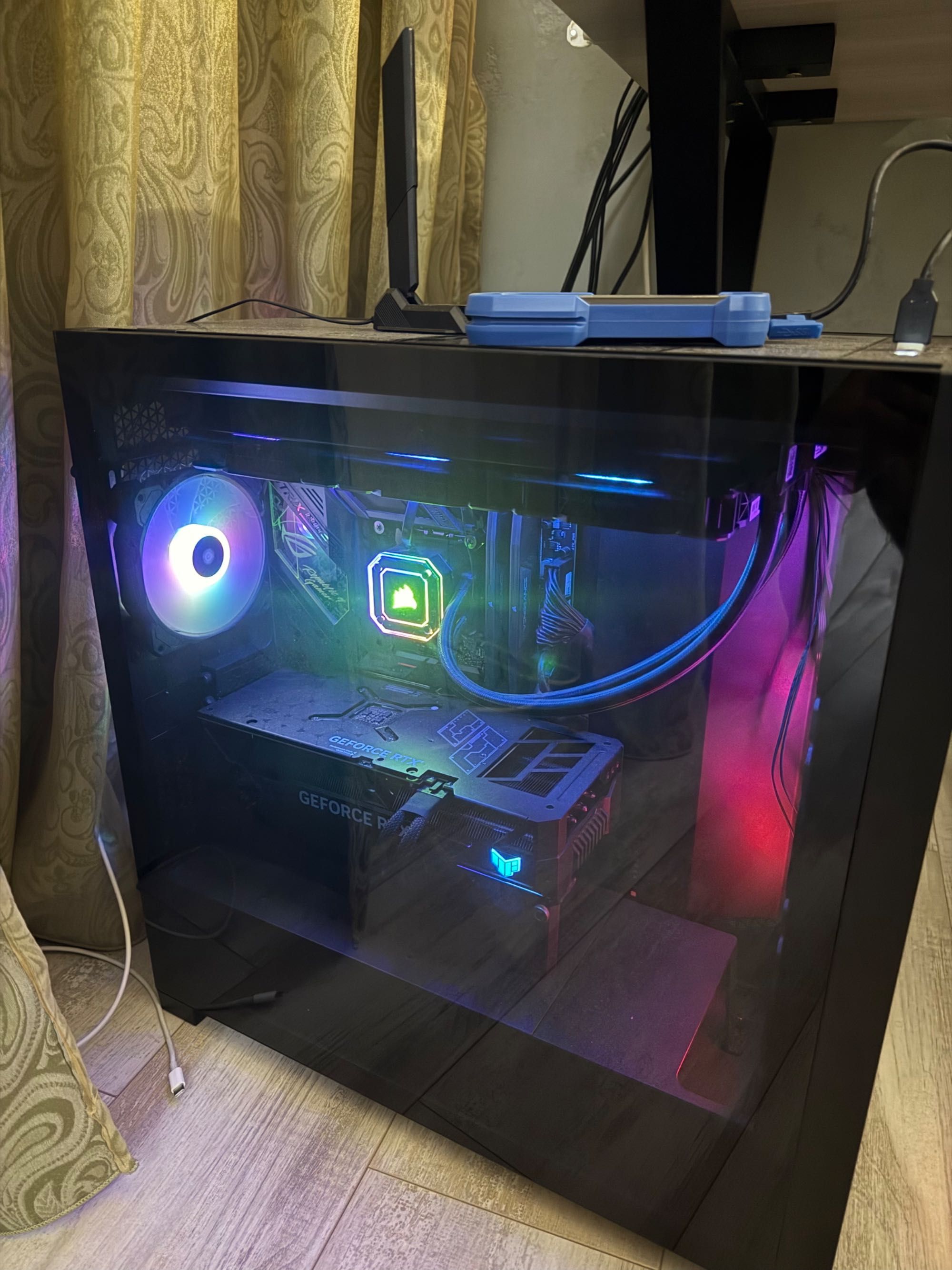 ПК премиум-класса i7-13700K, 4070 Ti, 32GB DDR5, SSD Samsung 990 PRO