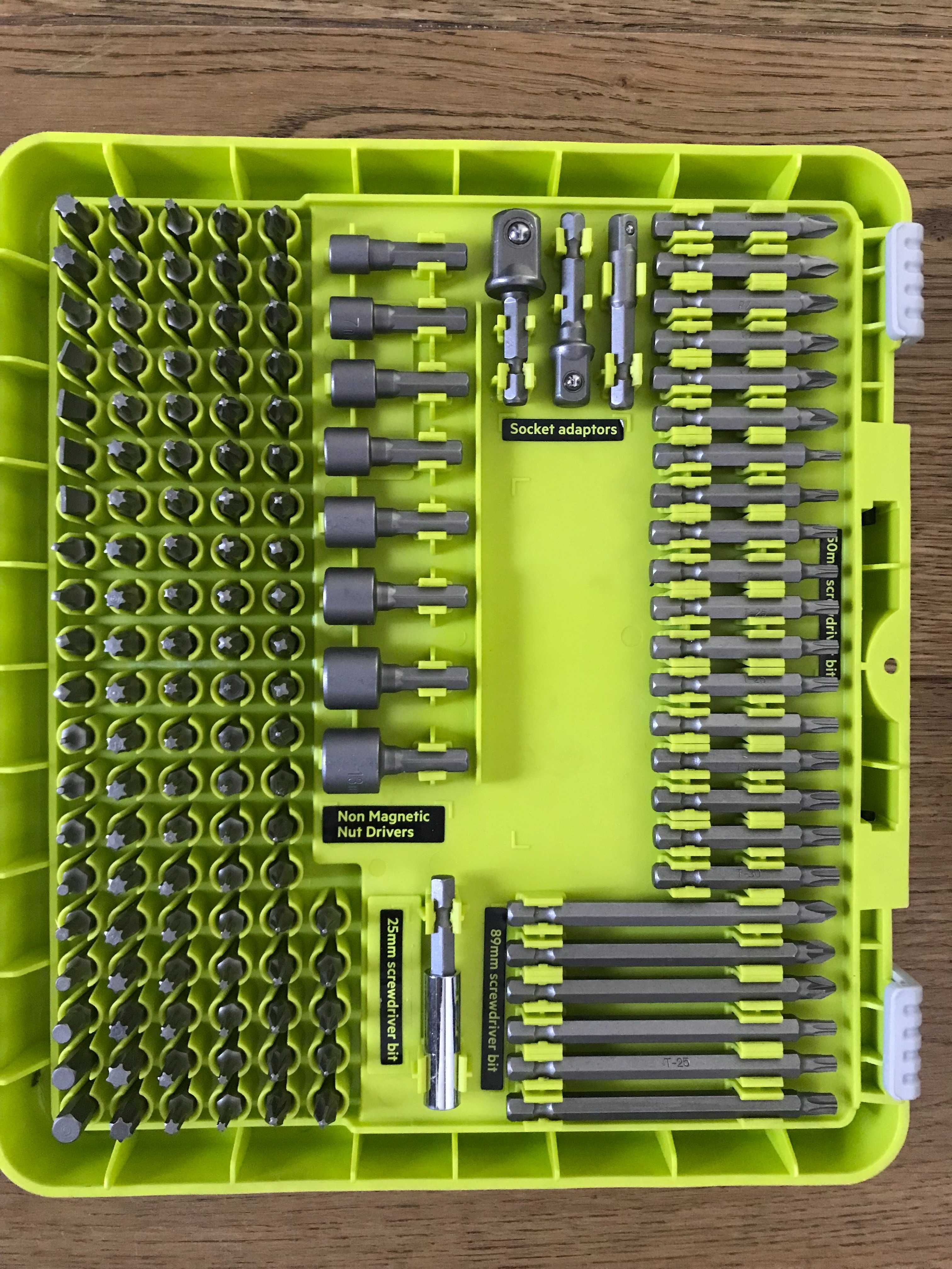 Ryobi zestaw bitów (141 szt.)