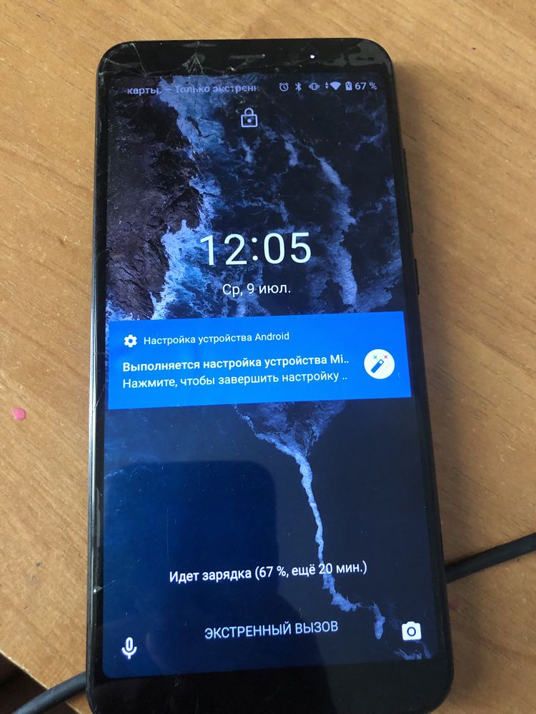 Продам Xiaomi Mi A2 4/64 gb на запчасти