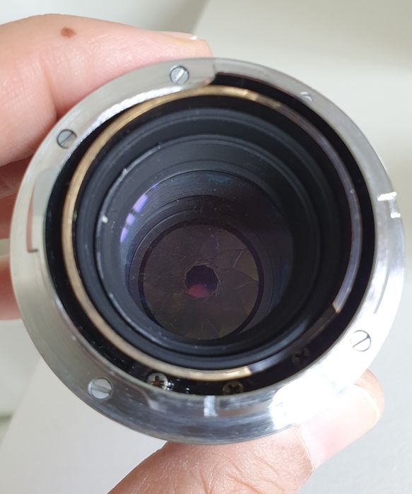 Leica Elmar-C 90mm f/4 com fungos