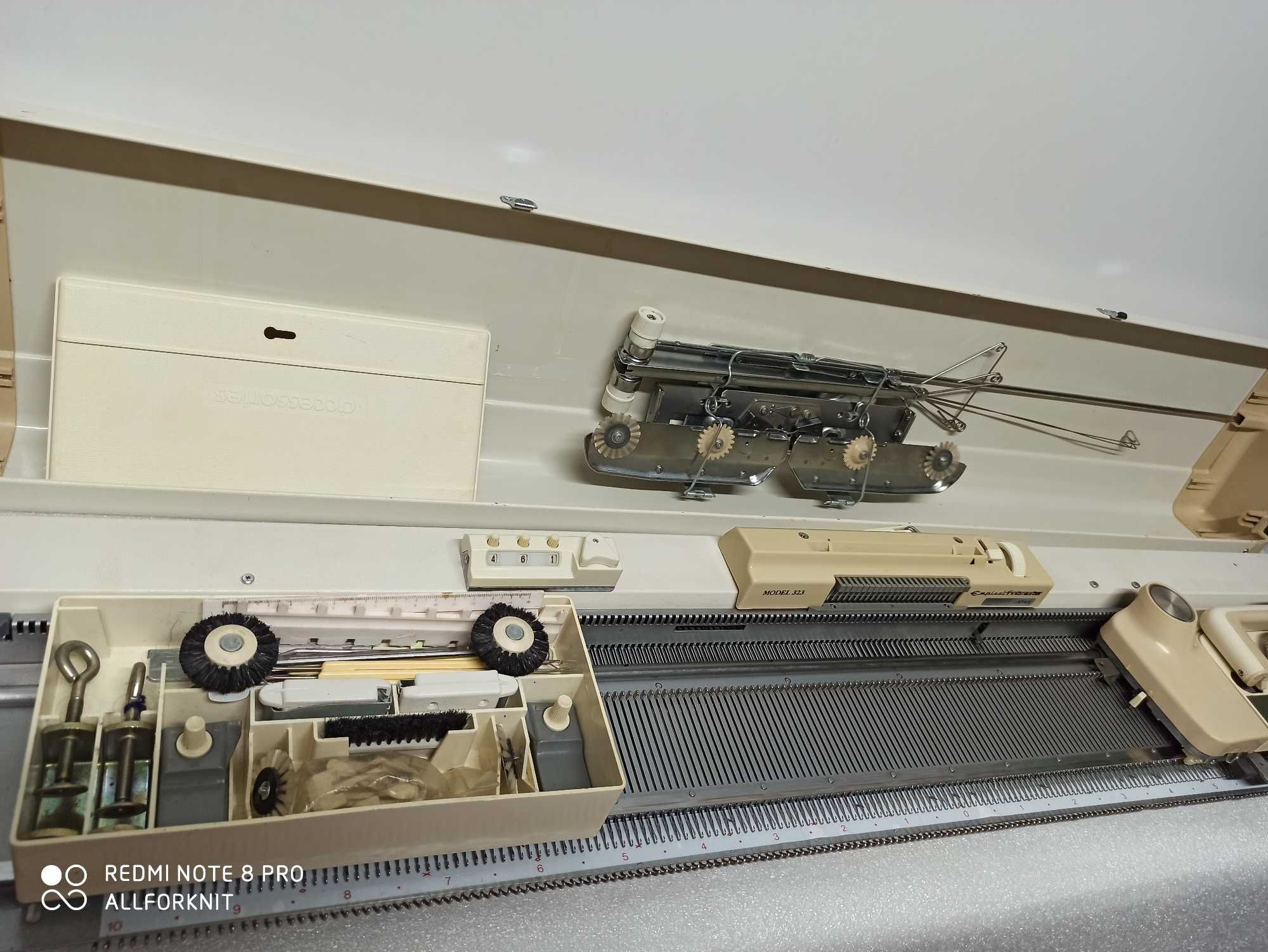 Knitmaster 323 (silver reed 323) Японська в'язальна машинка 5 клас