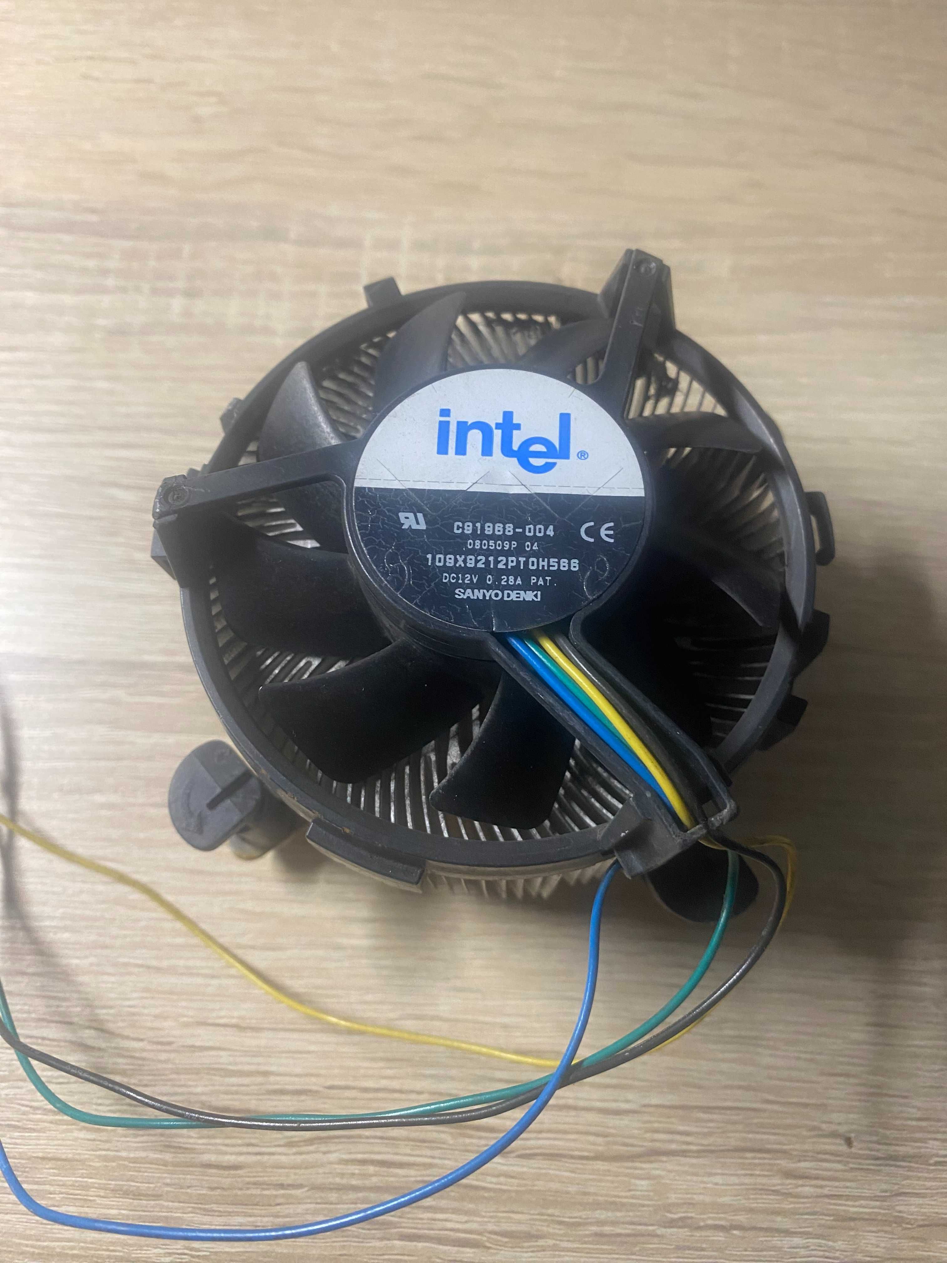 Chłodzenie procesora Intel Socket 775 C91968- 004