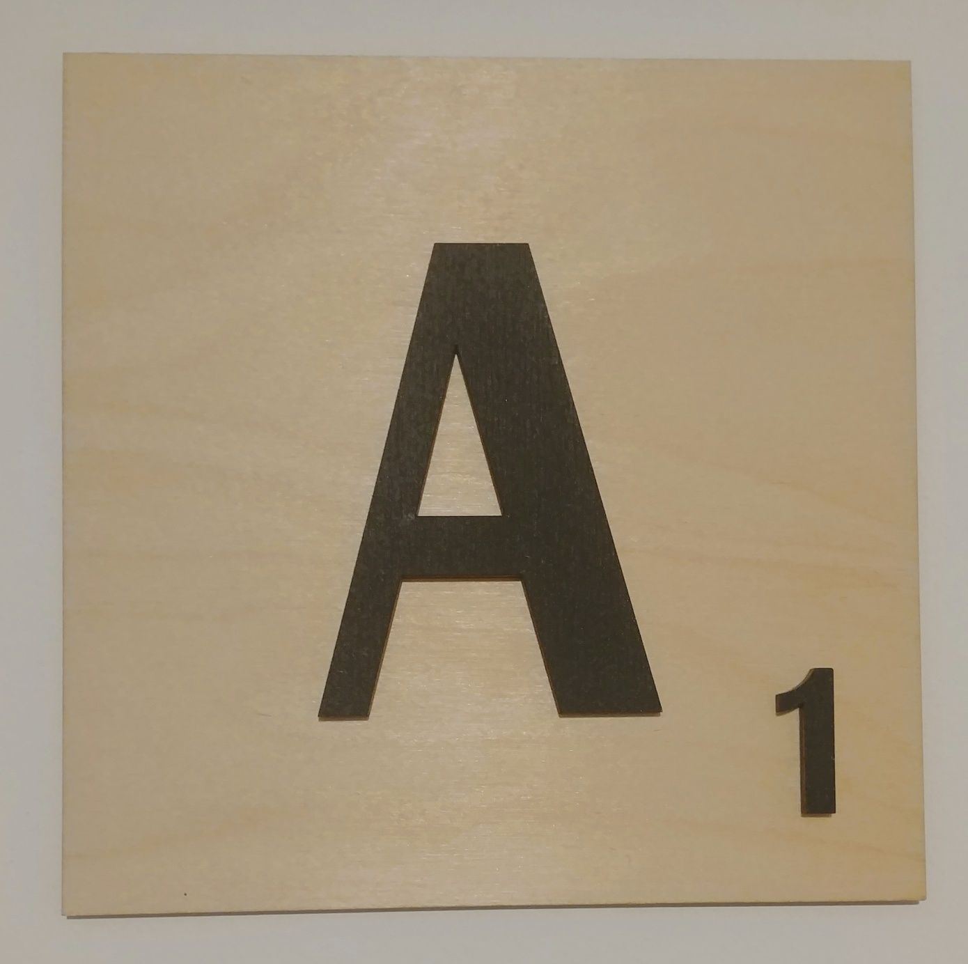 Scrabble litery drewniane 10 elementów