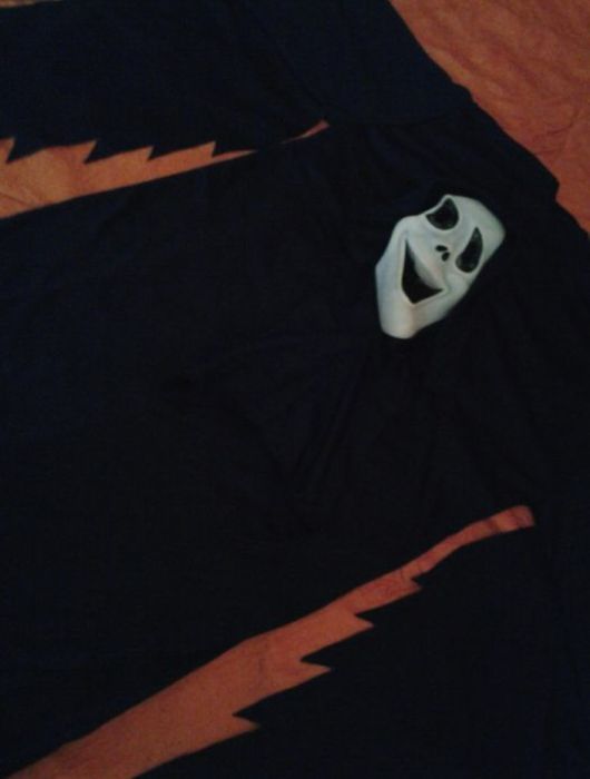 Fato de carnaval gritos