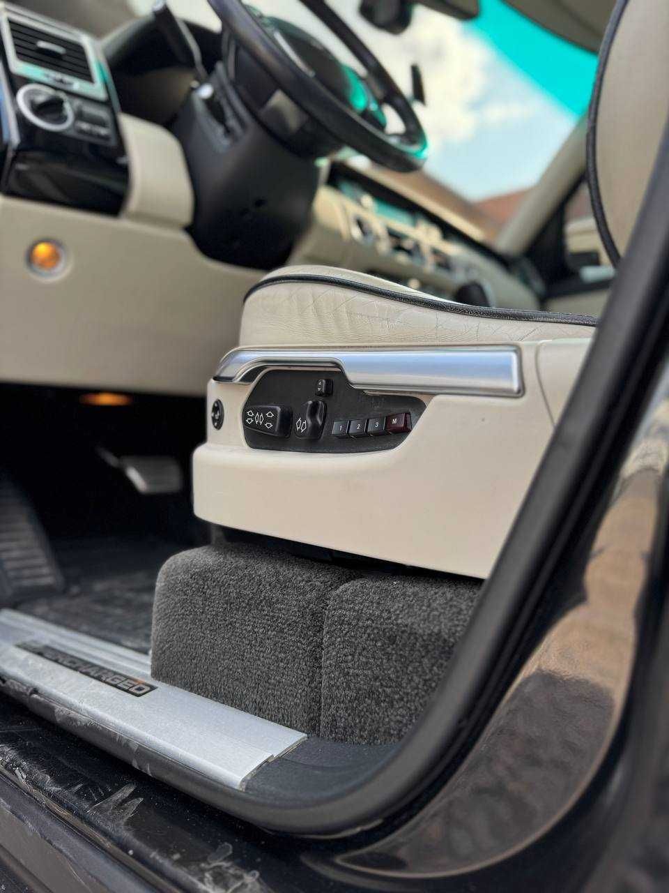 Landr Rover Range Rover 5.0
