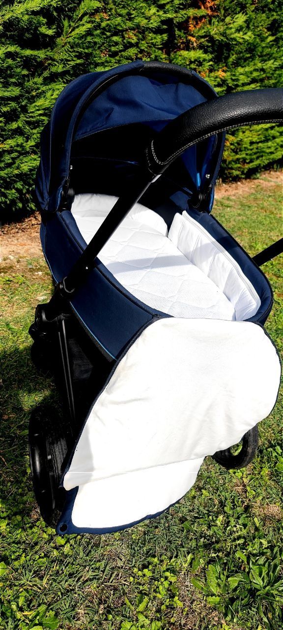 Cybex Priam Navy Blue
