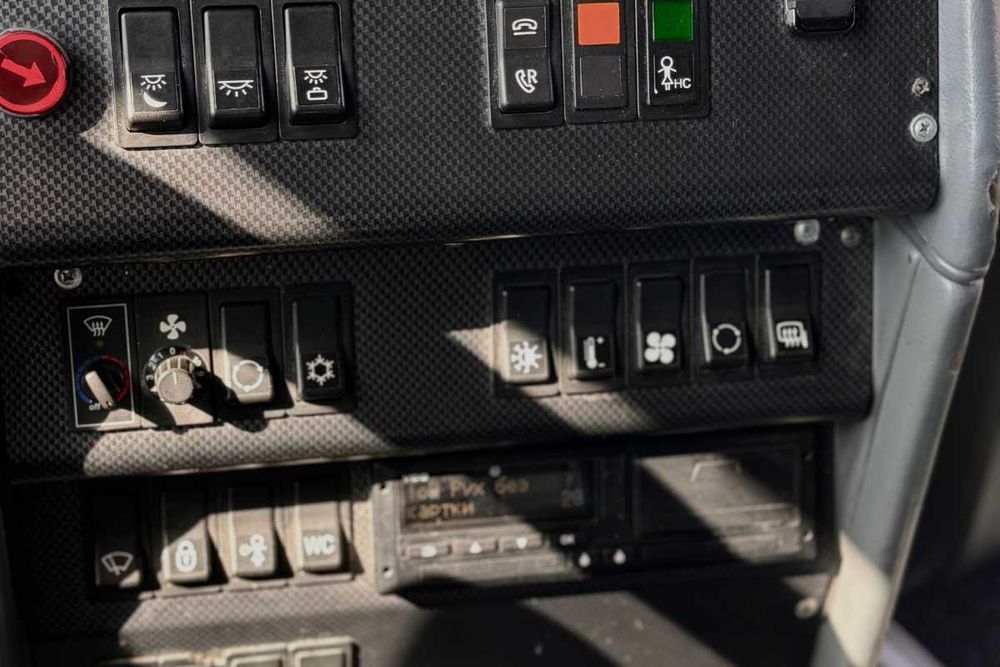 Продам автобус Van Hool Acron 915