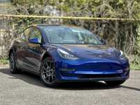 Авто в аренду / Аренда Tesla Model 3