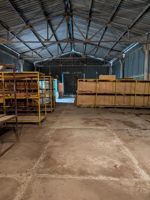 продаємо склад в місті Сміла