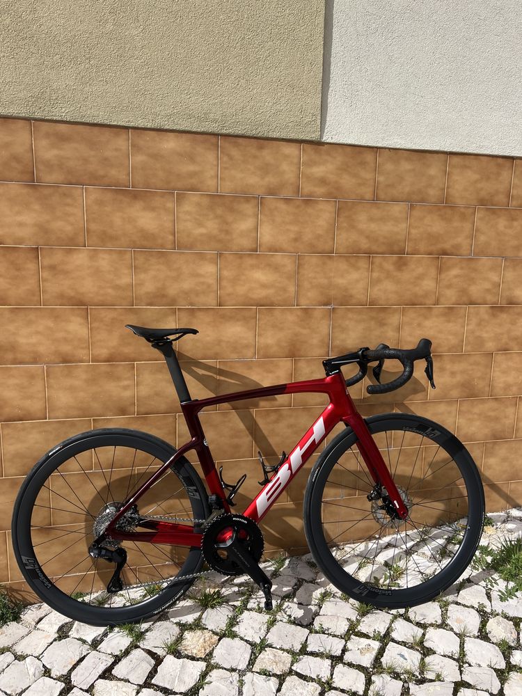 Bike de estrada BH RS1   2023