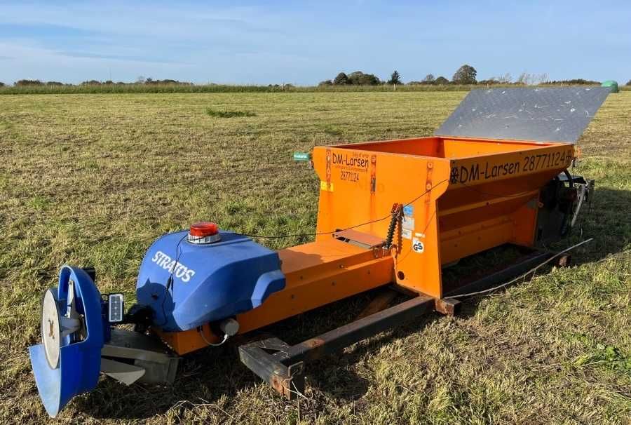 Solarka Piaskarka Rozrzutnik Posypywarka Schmidt Nido Stratos silnik
