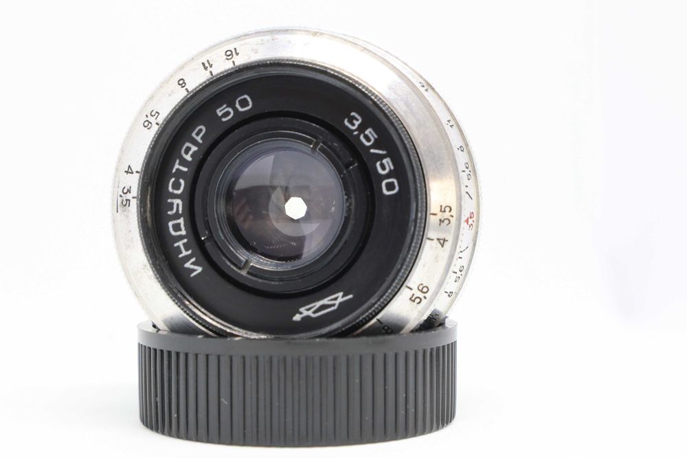 M42 Industar-50 50mm 1:3.5 silver (pancake)