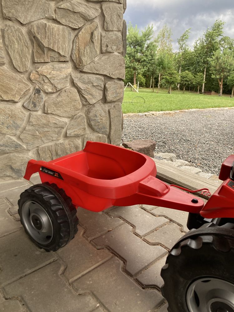 Traktor z przyczepą firmy smoby