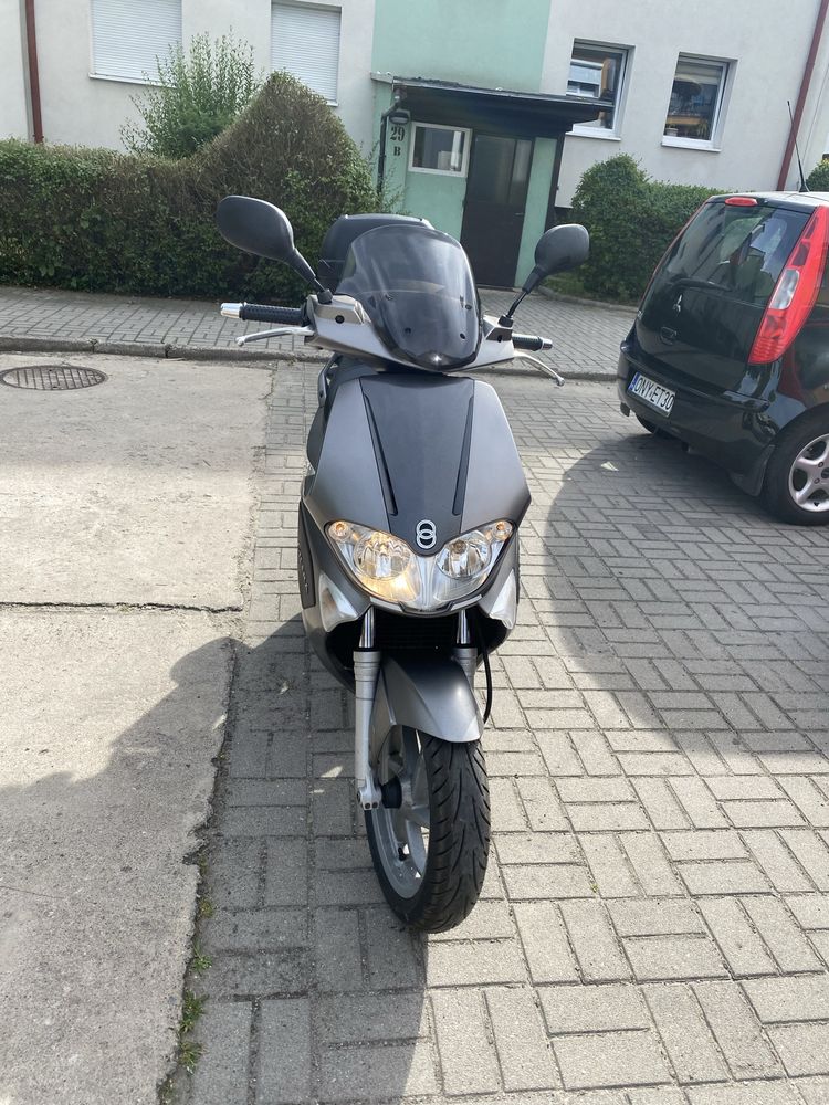 Gilera Runner 125 cm 2