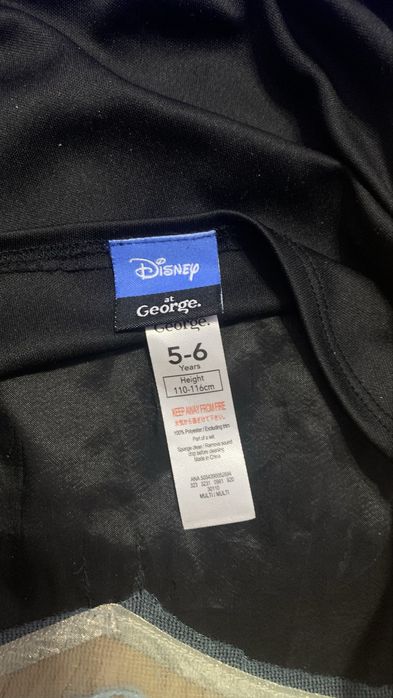 Плаття Анни ( Крижане серце) 5-6 р.