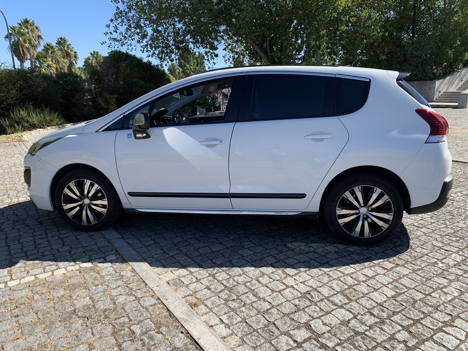 Peugeot 3008 Hybrid 4 2.0