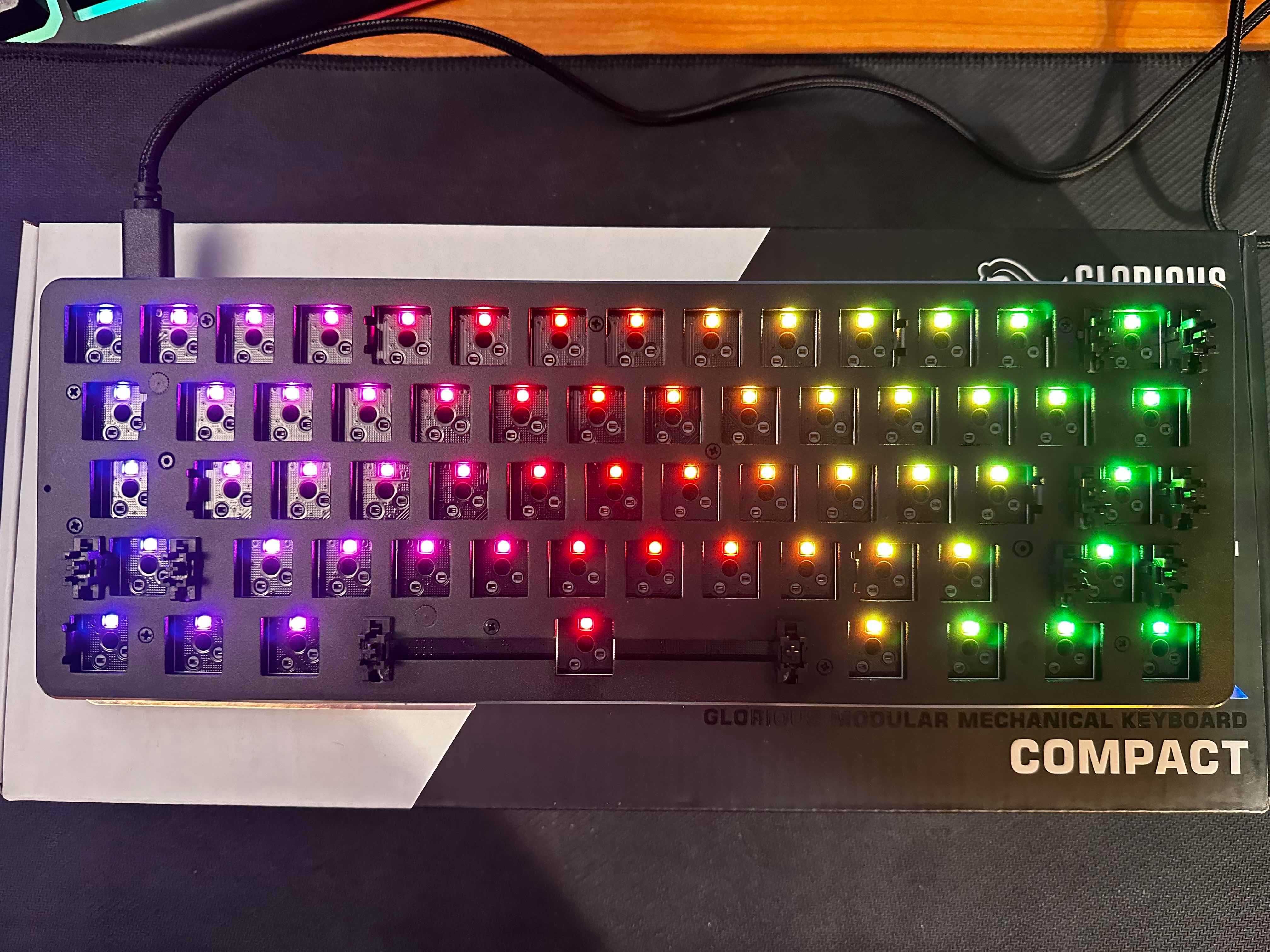 Klawiatura Glorious GMMK Compact - Barebone ANSI-Layout black