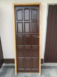 Drzwi drewniane, używane.