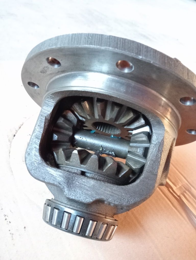 Diferencial frente Nissan Patrol y61 2.8 31 estrias