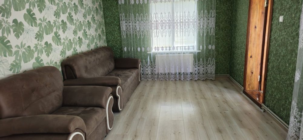 Продається частина будинку Крошня