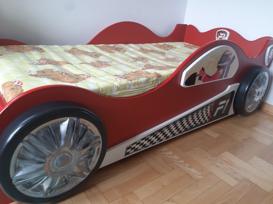 Łóżko dla dziecka auto