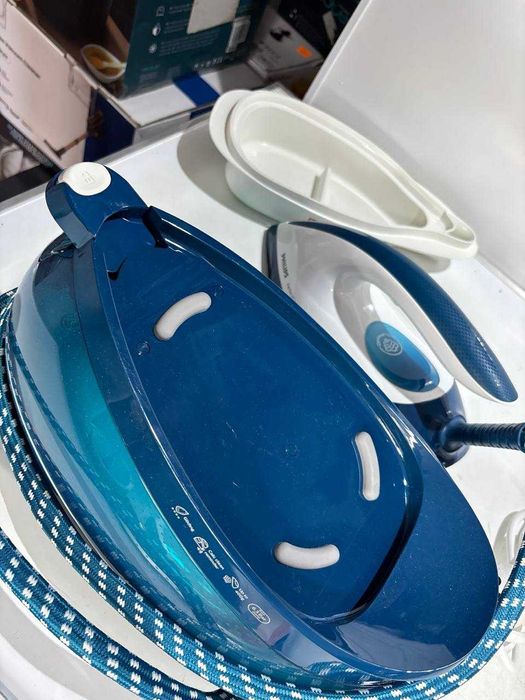 Philips PerfectCare Compact Stacja prasująca