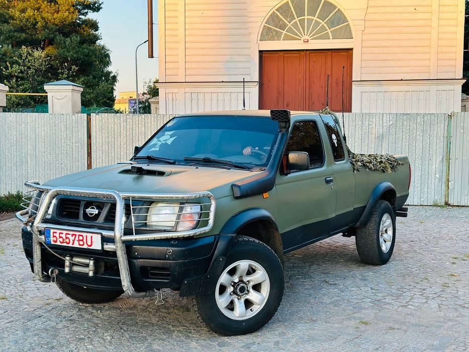 Nissan Navara  4x4 , полный привод 
Двигун працю