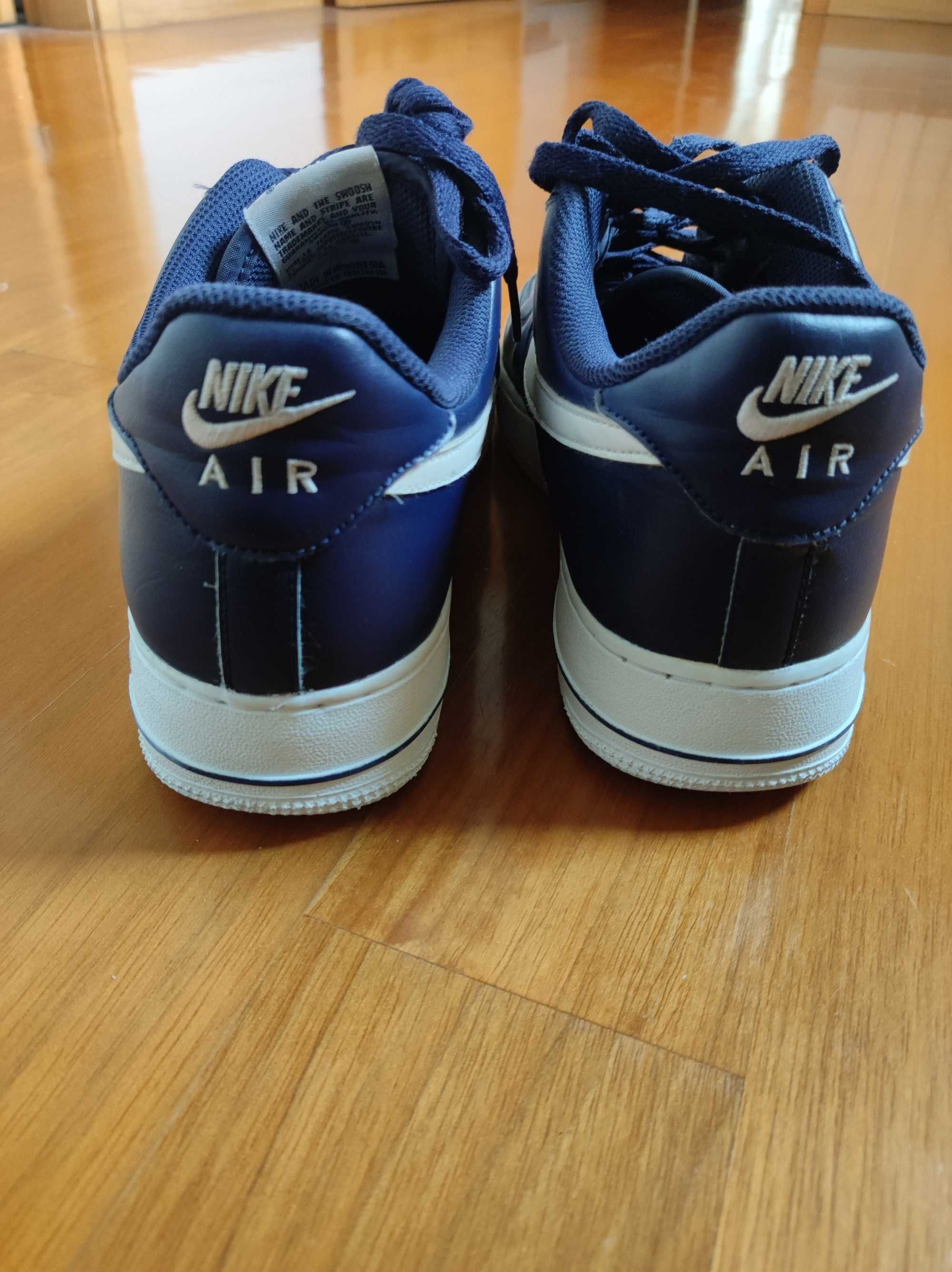 Sapatilhas Nike Air Force 1'07 Azul