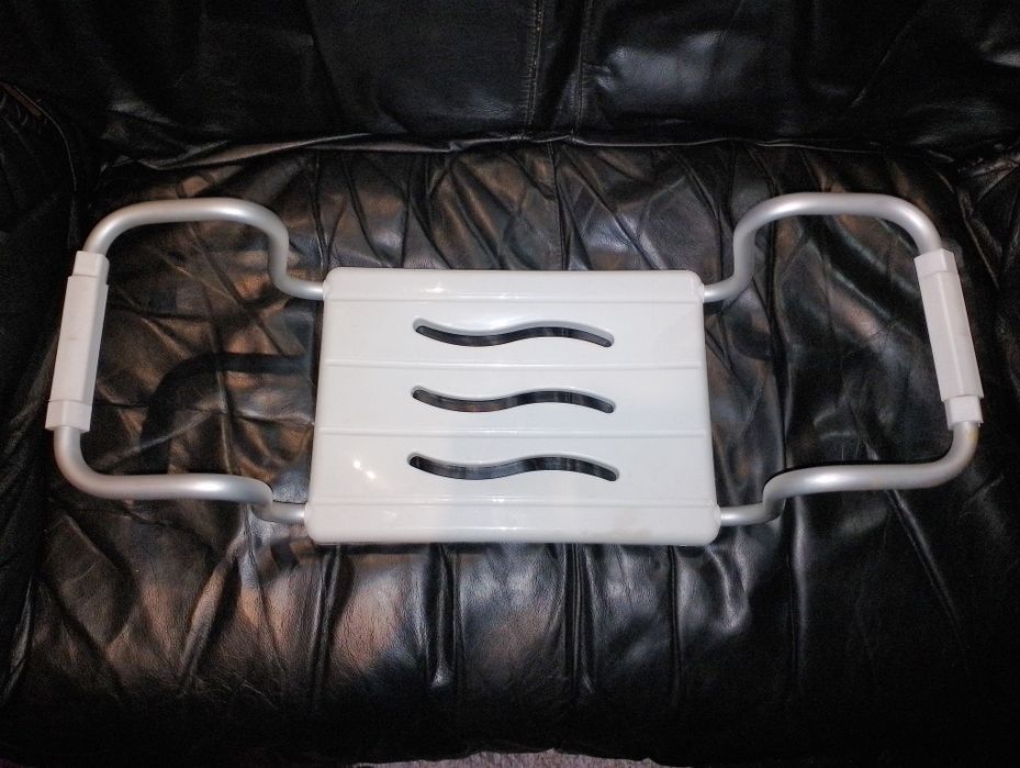 Banco/assento de banheira ajustável