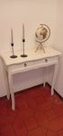 Mesa de apoio branca