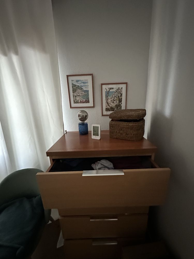 Comoda de quarto com 6 gavetas