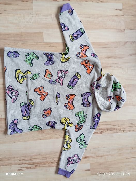 Szlafrok dziecięcy/ młodzieżowy ciepła bluza