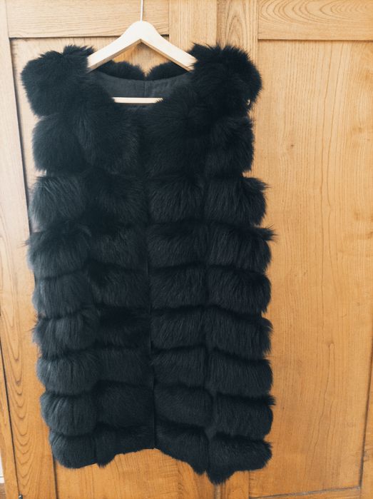 Хутряний жилет (меховая жилетка)