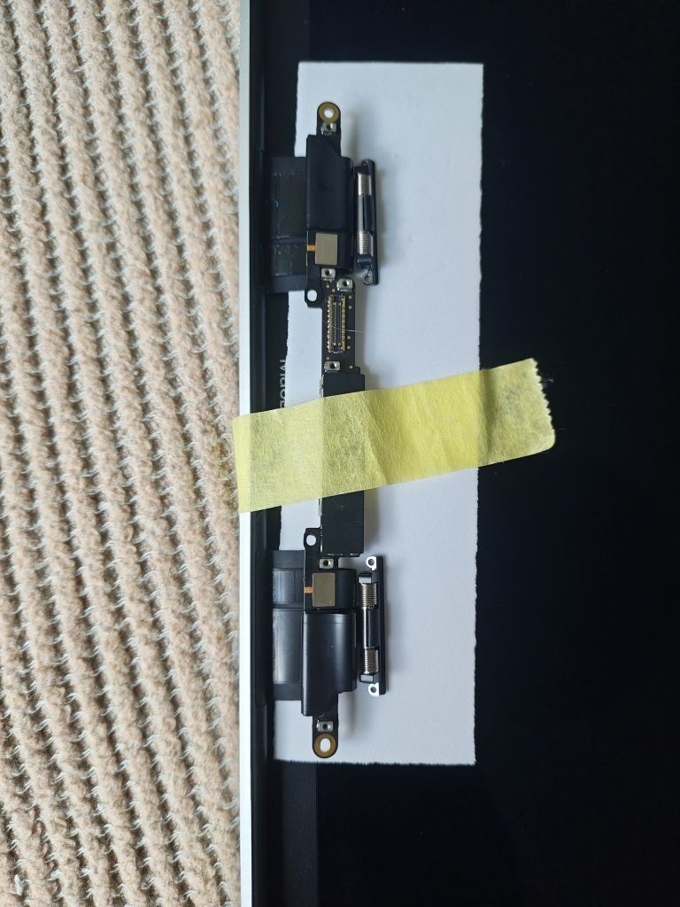 Matryca klapa MacBook pro 2251