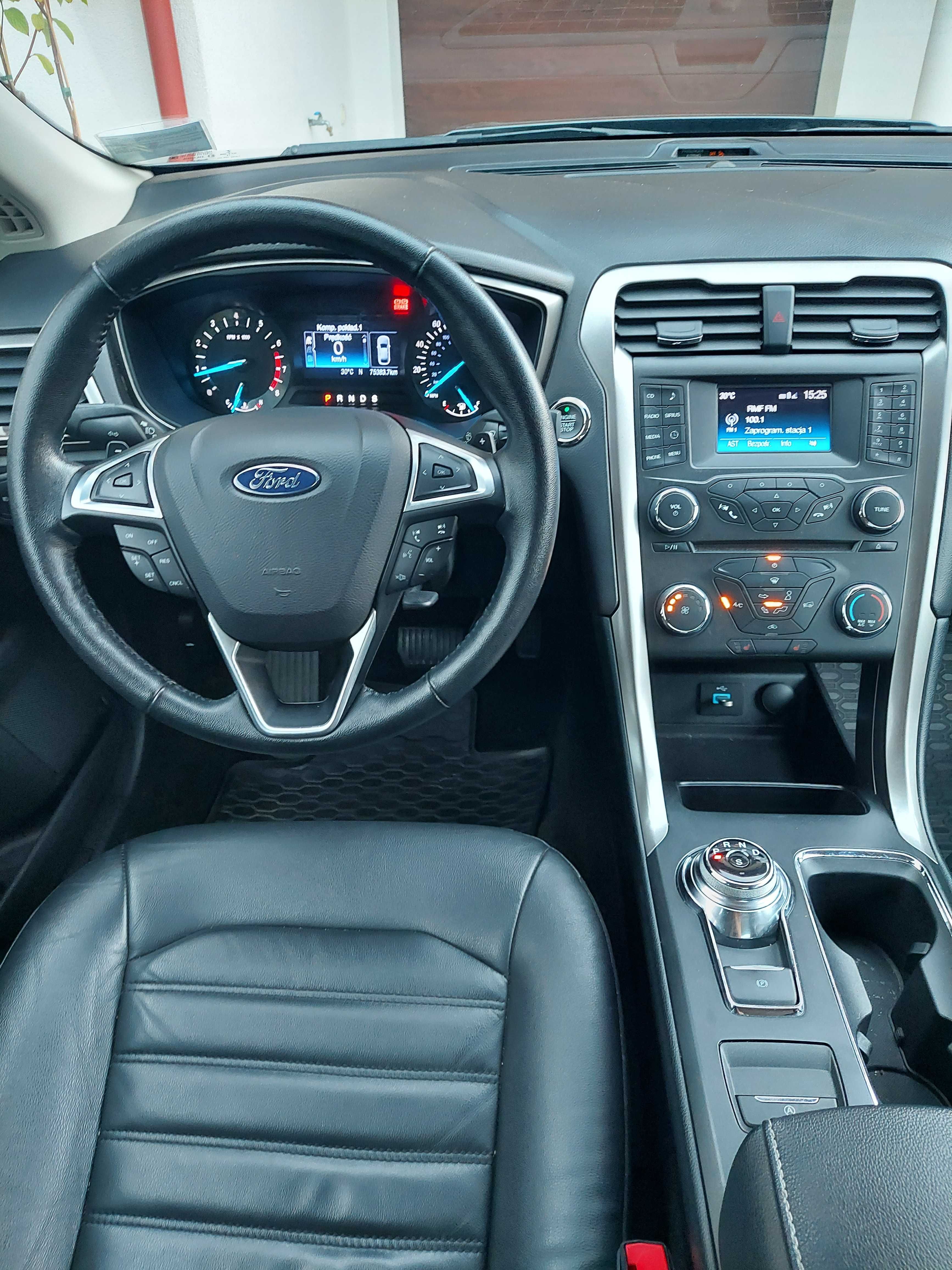 Ford Fusion 2017