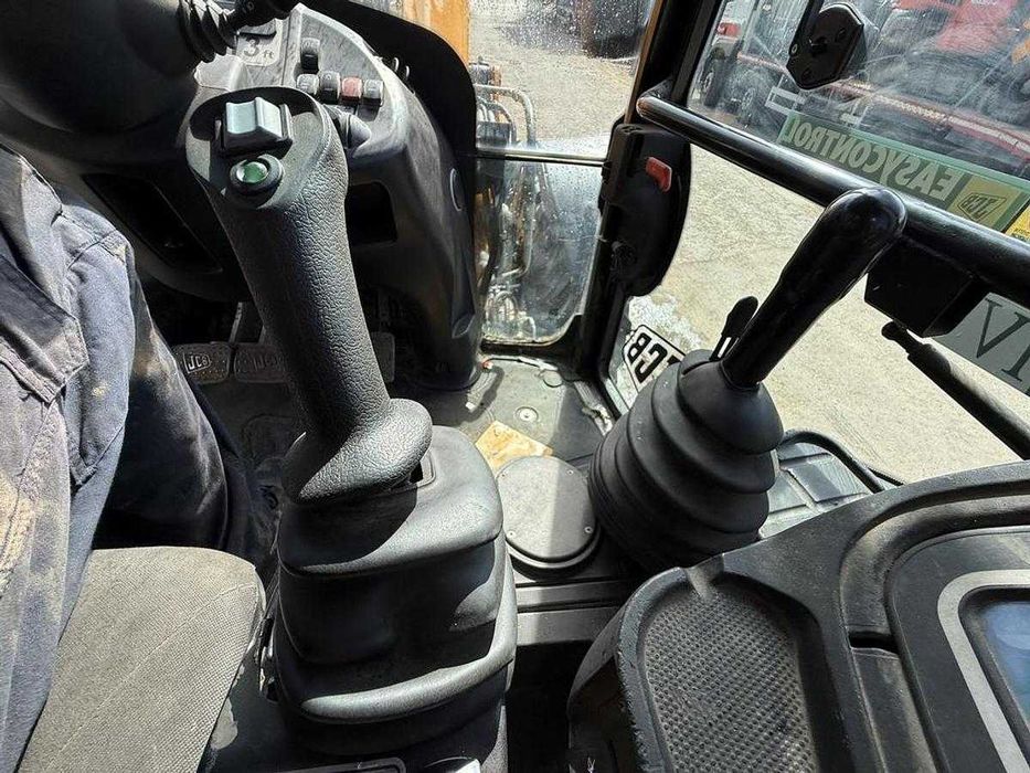 Продаж ТЕРМІНОВИЙ Екскаватор-навантажувач JCB 5CX Wastemaster Продаж!