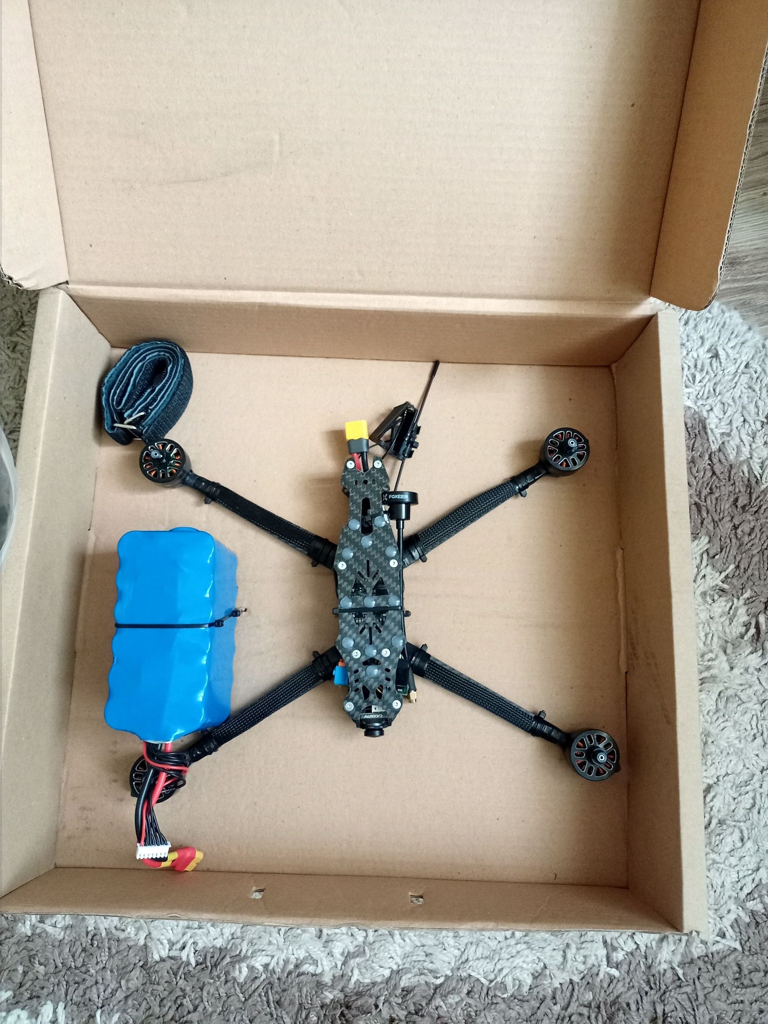 Дрон FPV з повним комплектом+ батарея
