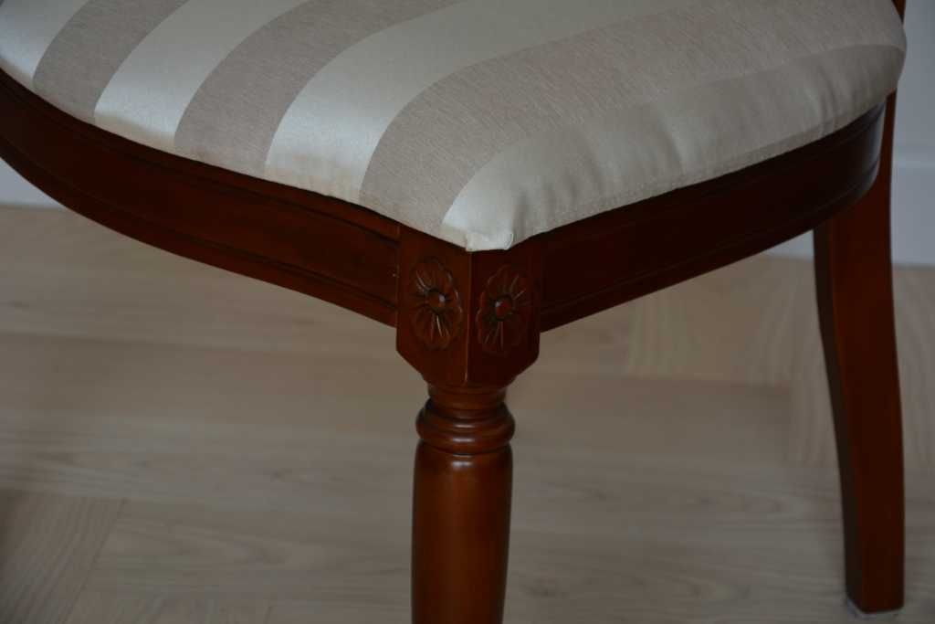 Stylowe Krzesło Tapicerowane drewno Stan Idealny