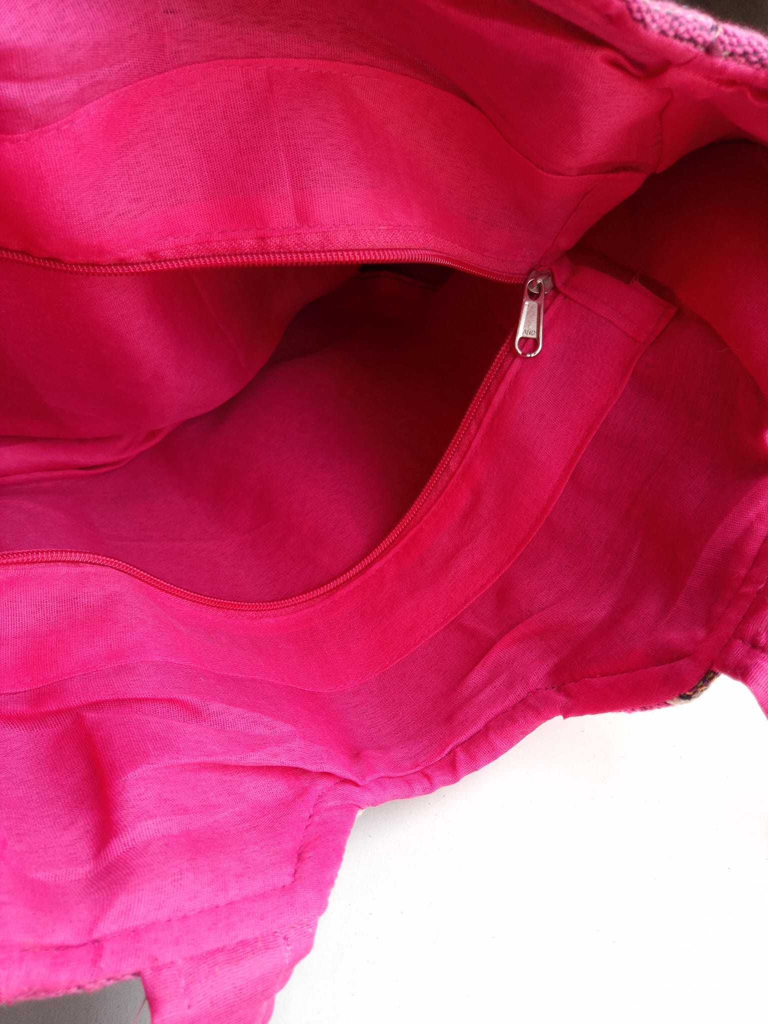 Bolsa étnica bordada  à mão com espelhos NOVA