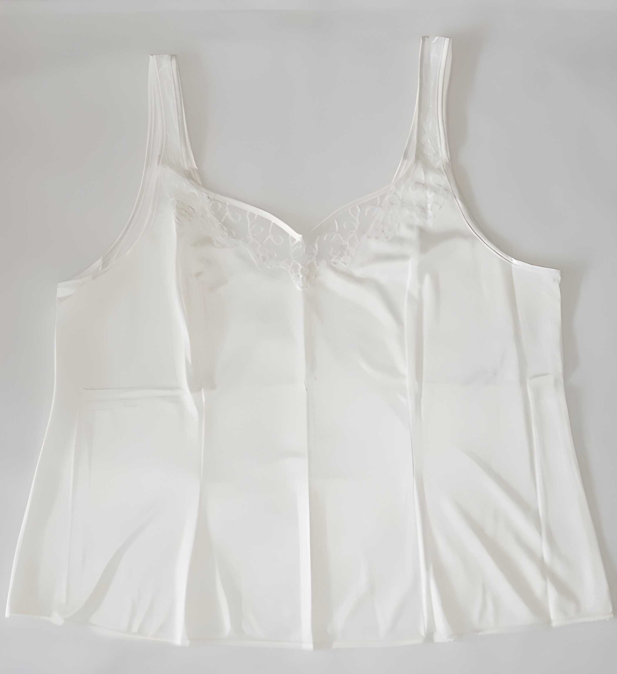Женское бельё. Пеньюары. Размер UK 20, 2XL-3XL