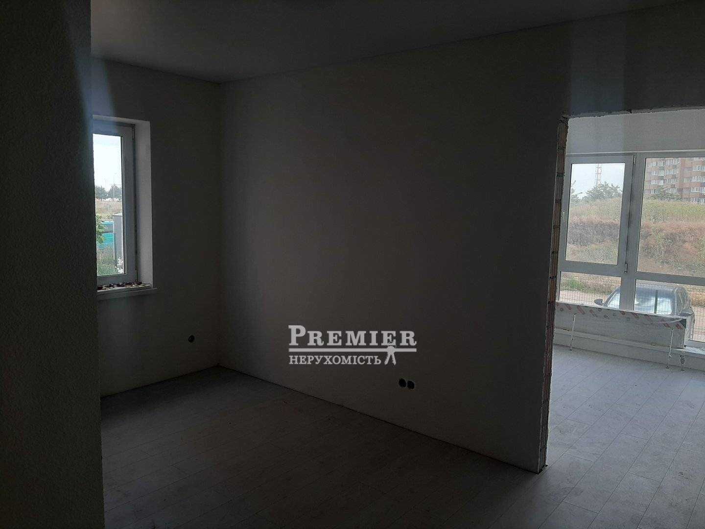 Продам 1-кімнатну квартиру в новому будинку!