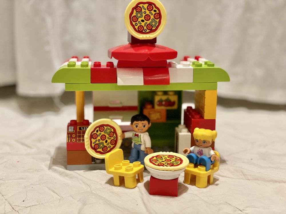 Zestaw LEGO duplo pizzeria