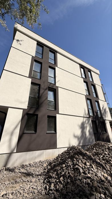 Продаж 1-кім квартири в центрі в новобудові