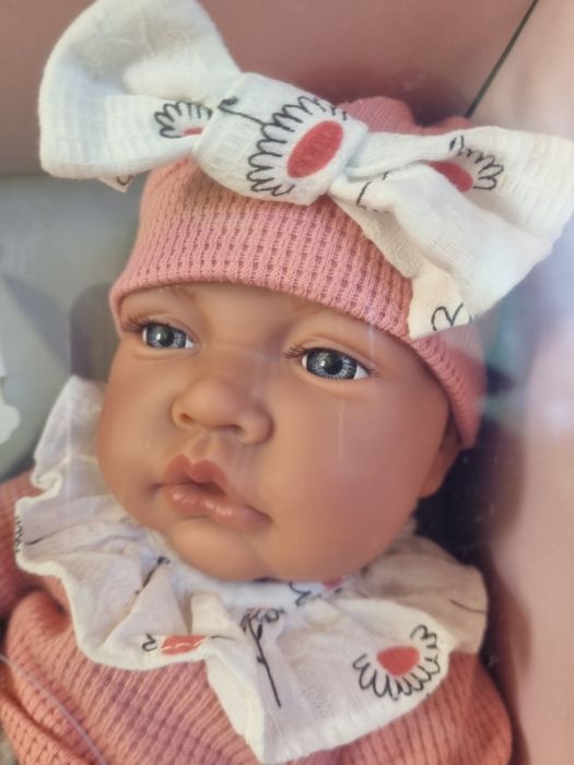 Realistyczna lalka interaktywna reborn  dzidziuś laleczka bobas