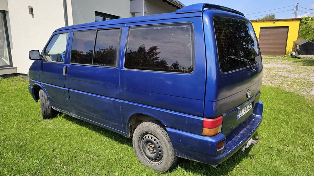 Volkswagen Transporter (T4)- 9 osobowy