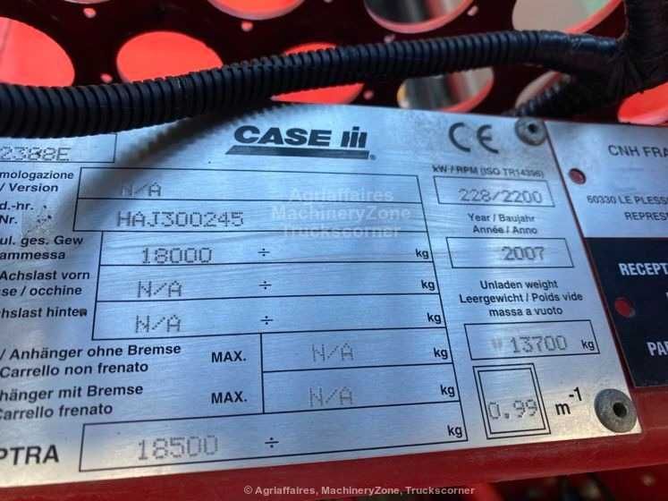 Комбайн Case IH 2388
